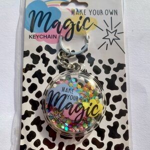 Make Your Own Magic Keychain - Multicolor